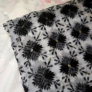 Black Phulkari, ORGANZA base